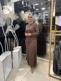 Eteği ve Bluzu Fermuarlı Tencel Kraşlı Triko Takım (Kahverengi)