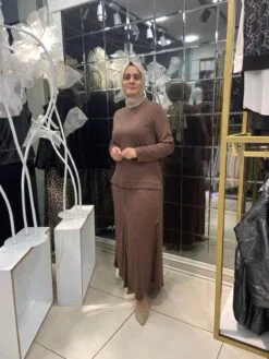 Eteği ve Bluzu Fermuarlı Tencel Kraşlı Triko Takım (Kahverengi)