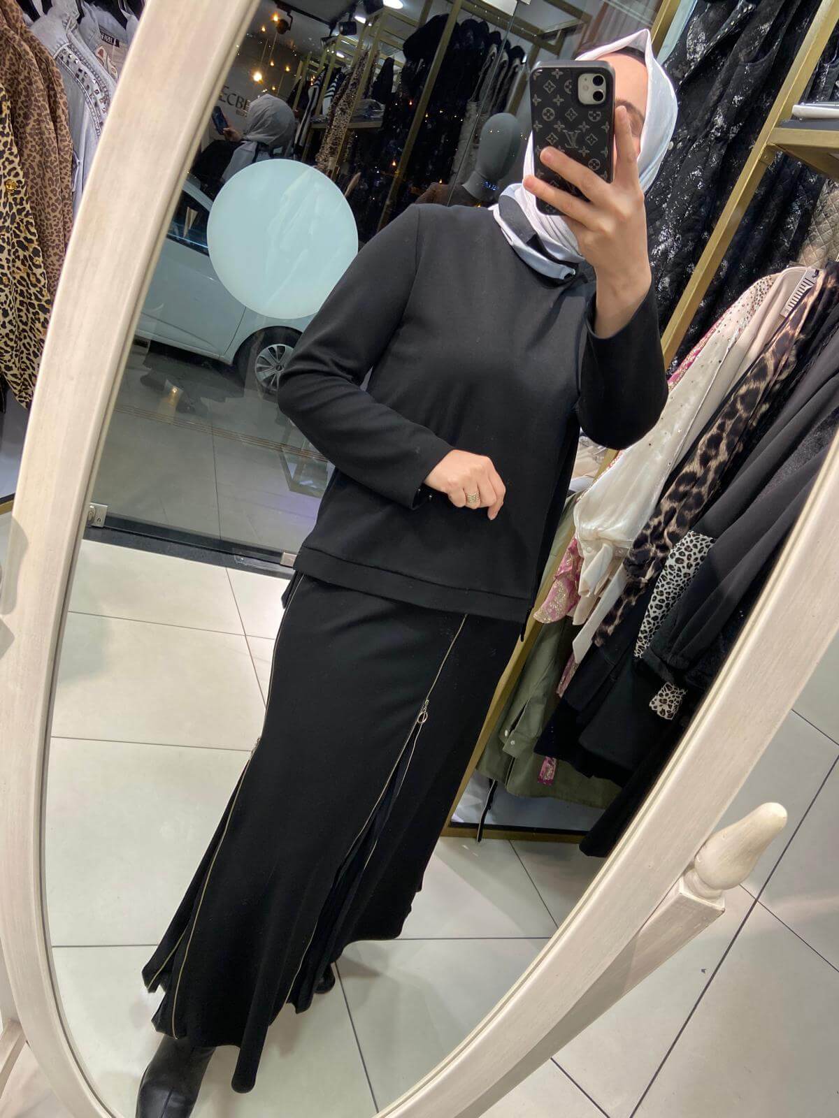 Eteği ve Bluzu Fermuarlı Tencel Kraşlı Triko Takım (Siyah) - Görsel 3