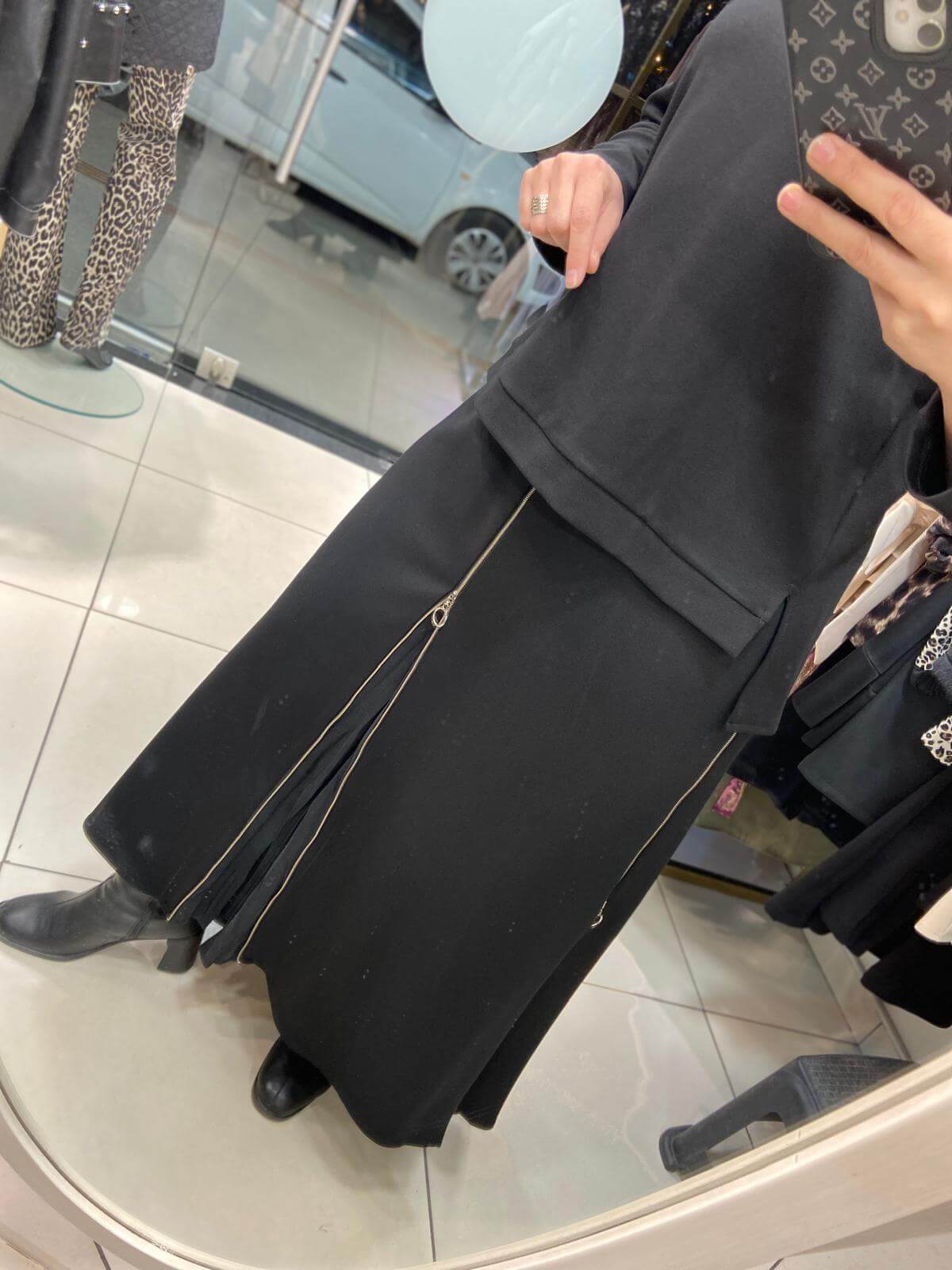 Eteği ve Bluzu Fermuarlı Tencel Kraşlı Triko Takım (Siyah) - Görsel 4