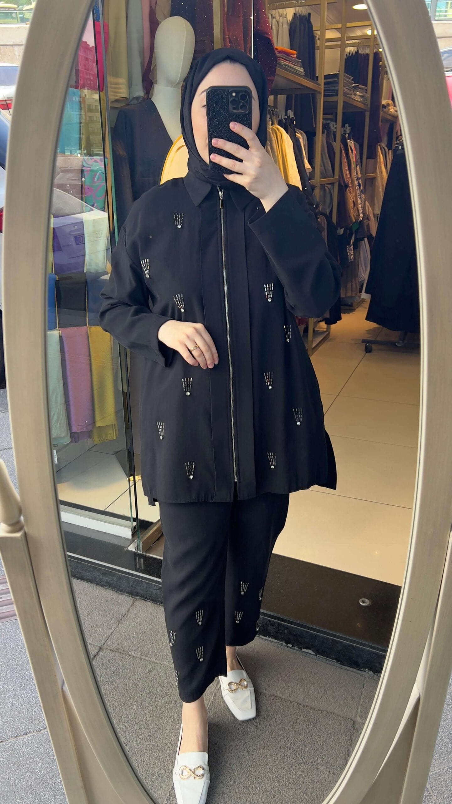 Kadın taş detaylı takım – tunik ve pantolon ikili set