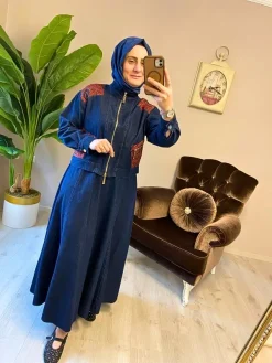 Etekli Kot Takım Şık Tesettür Kombin