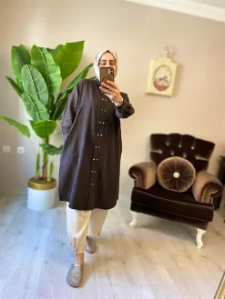 Alternative view of Tensel Qupra Tunik